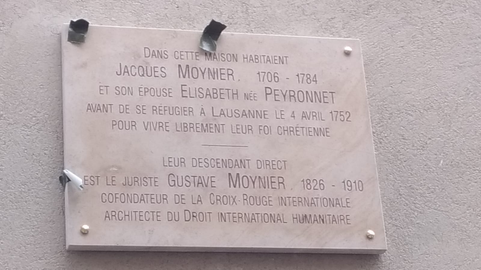 photo de la plaque commemorative de Mr Moyer